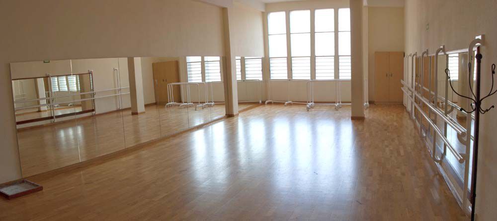 Odoo • Image and Text