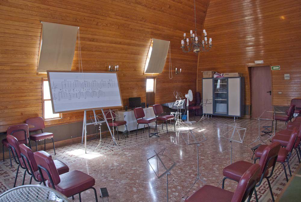 Odoo • Image and Text